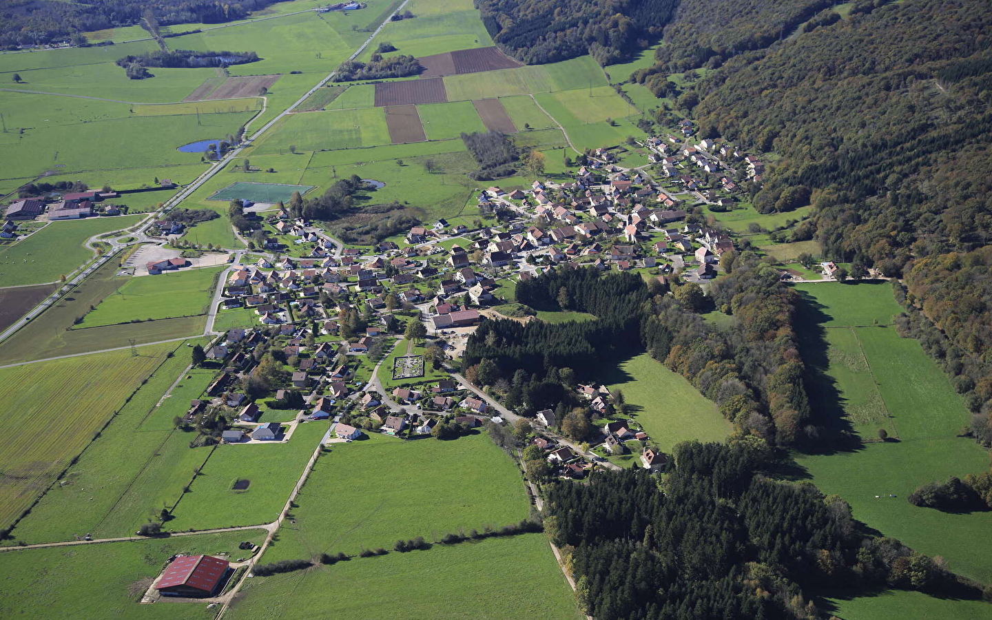 Gennes market