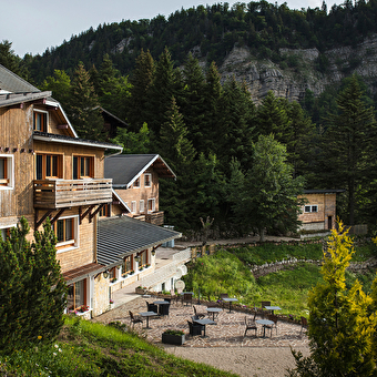 Hôtel La Mainaz - Col de la Faucille - MIJOUX