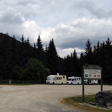 Aire de services pour camping-cars