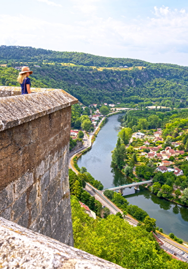 Call girl in Besançon