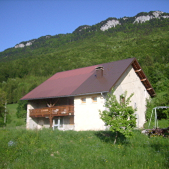 Gîte Les Replats - CHEZERY-FORENS