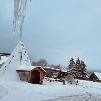 L'Atipik Jura - PLÉNISETTE