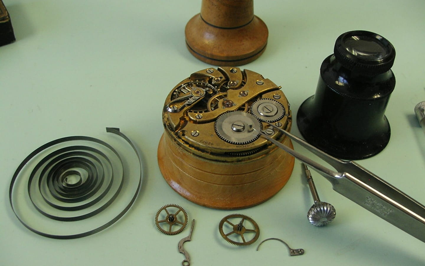 Route des Savoir-faire visit and workshop: Watchmaking, And time goes by