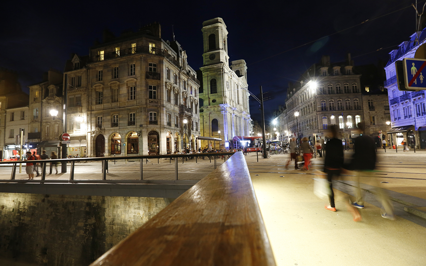 Guided tour: Around the Battant Bridge