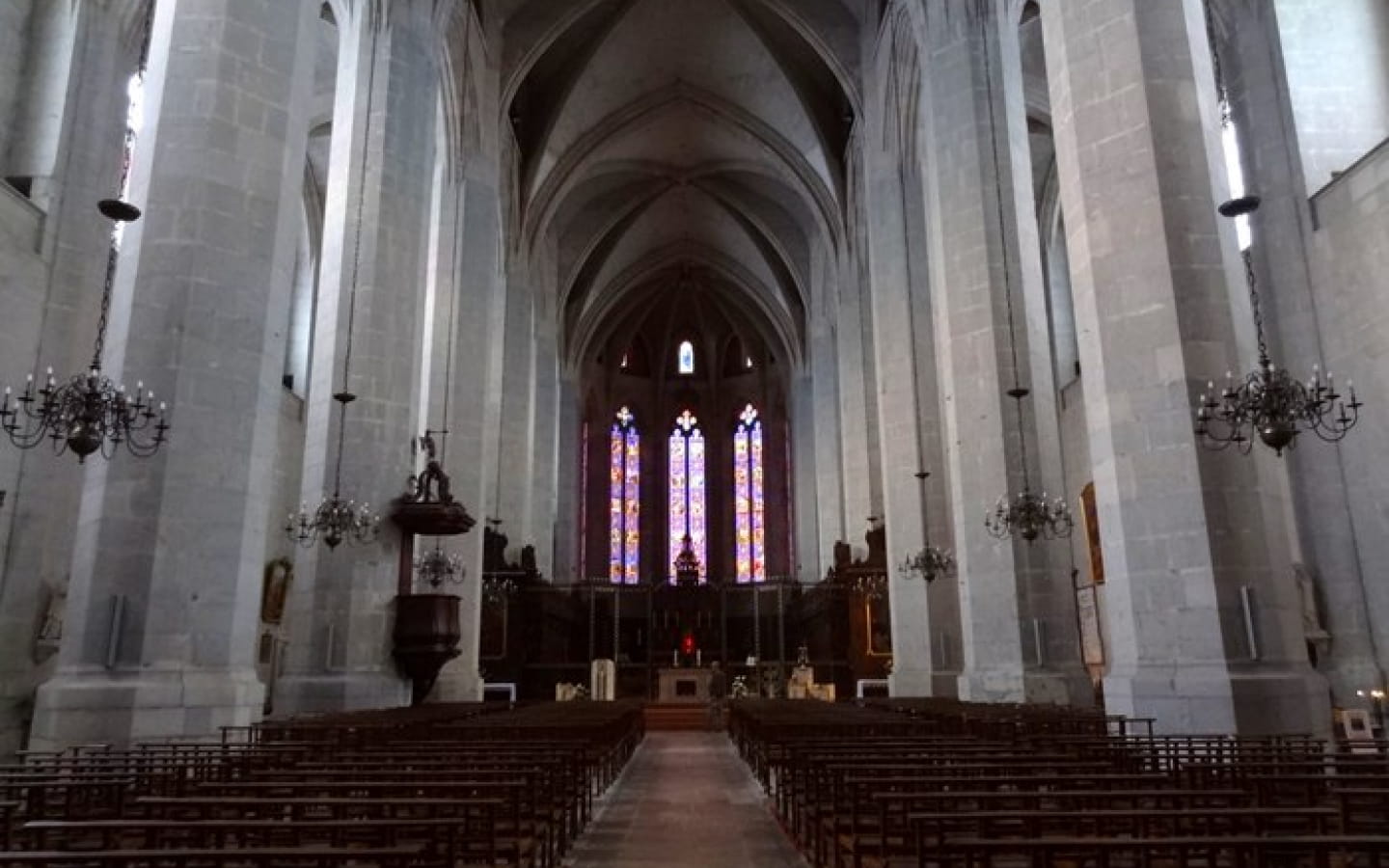 Cathédrale Saint-Pierre-Saint-Paul-Saint-André