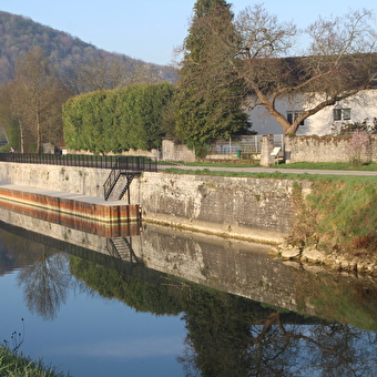 Les Voyageurs du Canal - ROCHE-LEZ-BEAUPRE