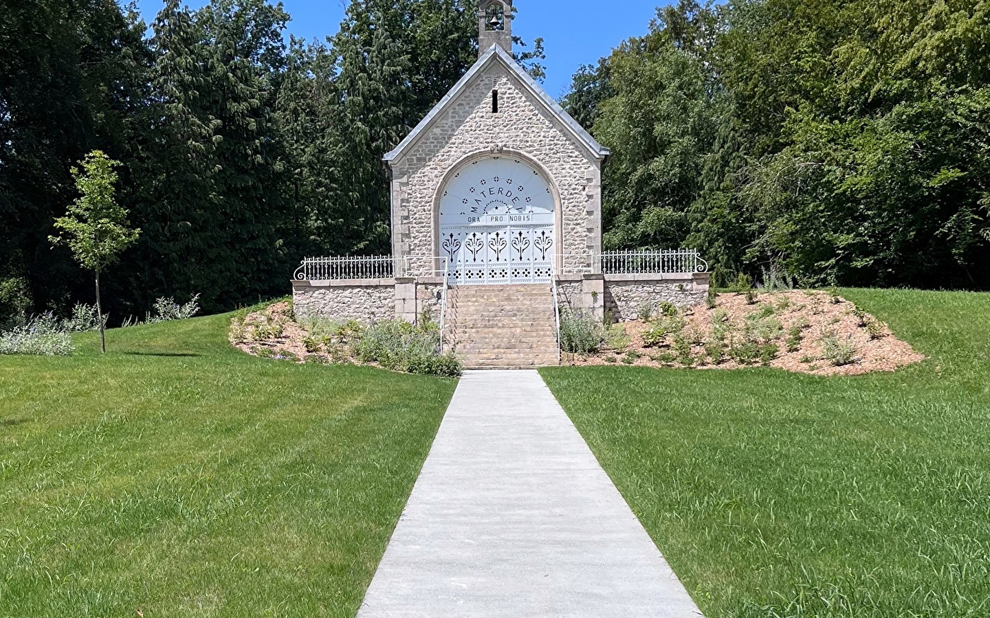 Chapelle Notre-Dame-du-Chêne