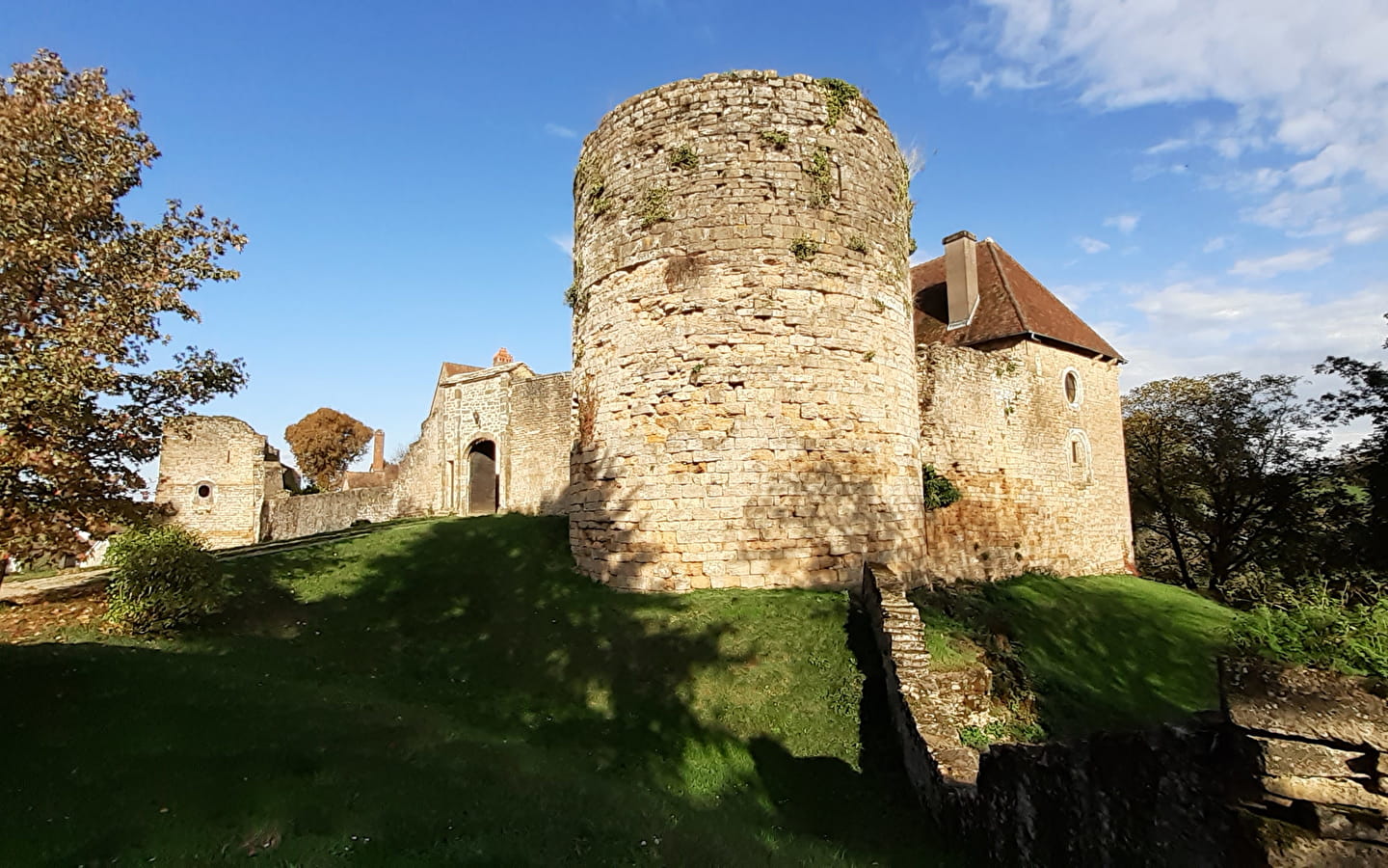 Château d'Etrabonne
