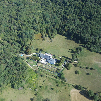 Le Jura - Domaine de La Lavanche - ARVIERE-EN-VALROMEY