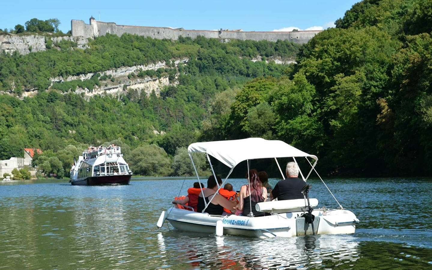 Location de bateaux électriques - Doubs Plaisance