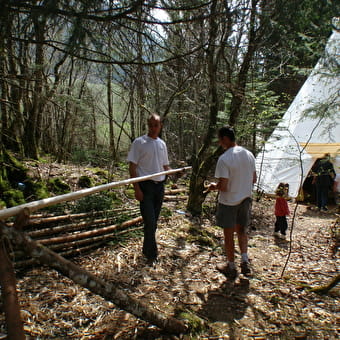 Tipi - En pleine nature - LE POIZAT-LALLEYRIAT