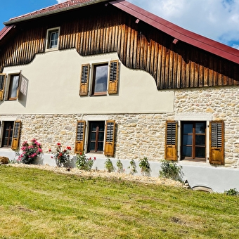 La maison d'en Ô côté Lac - LABERGEMENT-SAINTE-MARIE