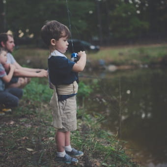 Pêche pour les enfants à l'étang de Coron - BELLEY