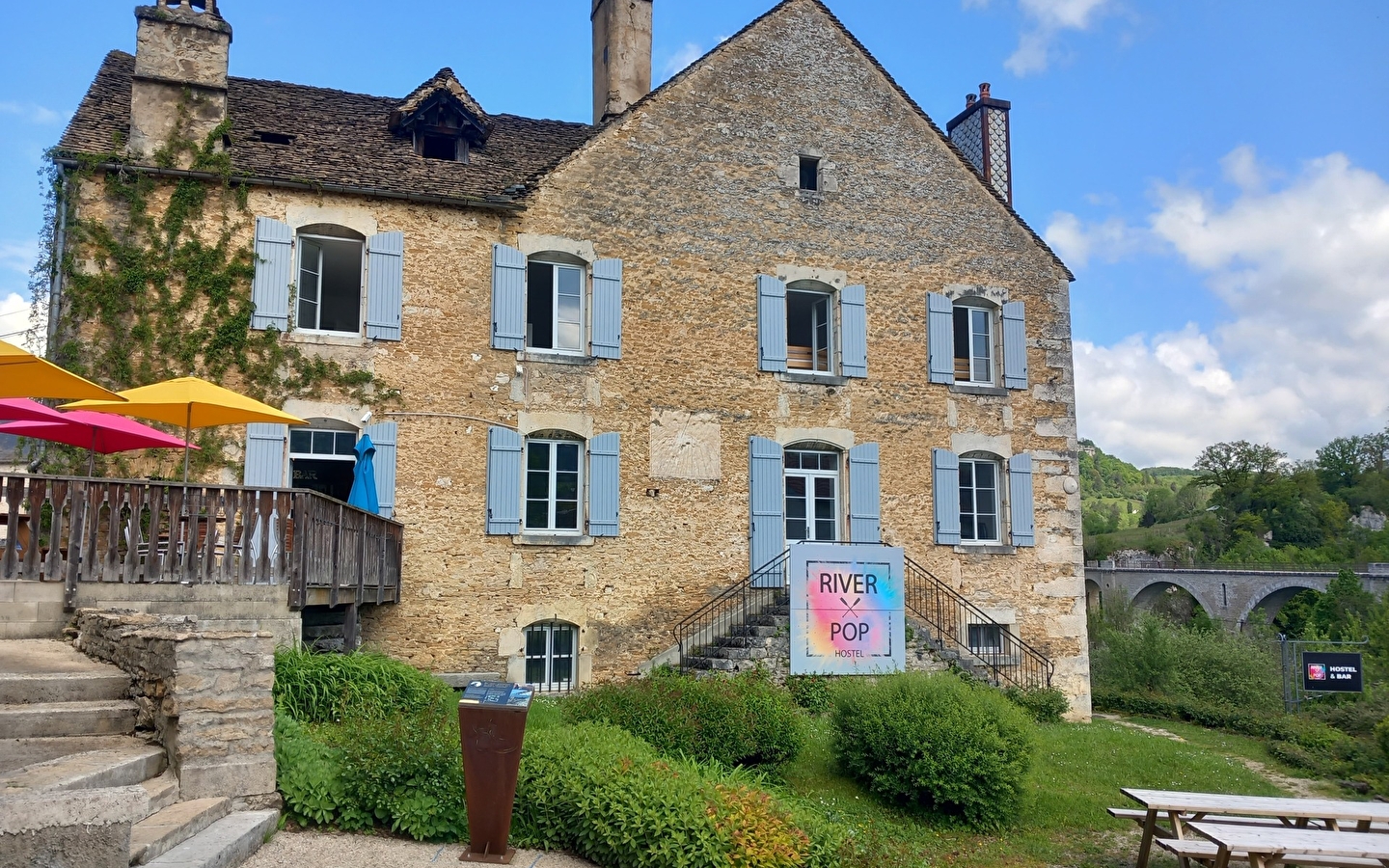 River Pop Hostel