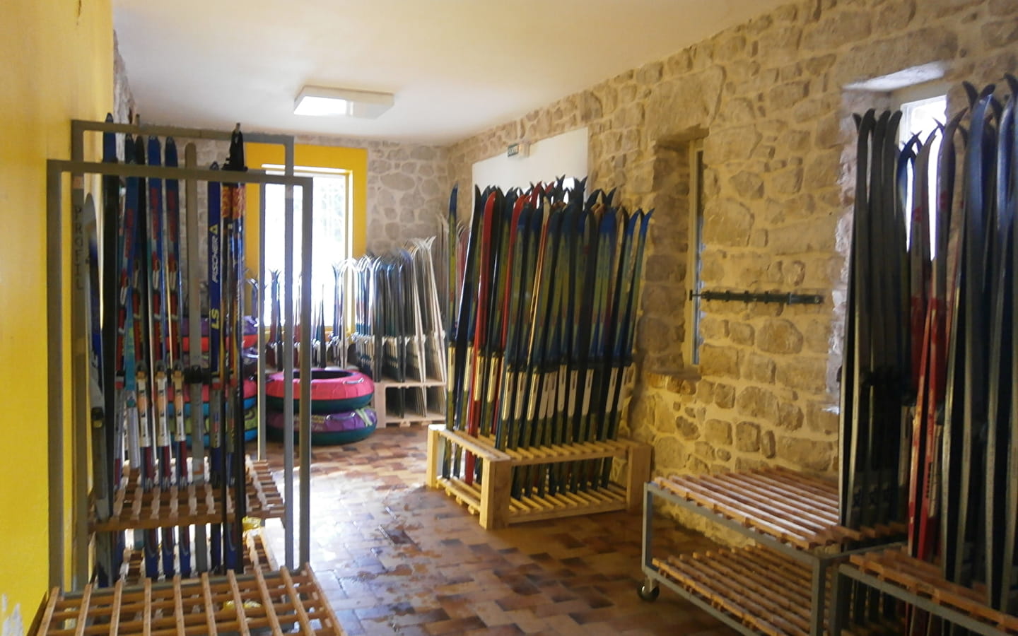 Locations de matériel de ski Centre montagnard de Lachat