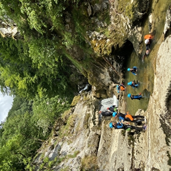 NOA GUIDES : Canyoning et Spéléologie - SAINT-CLAUDE