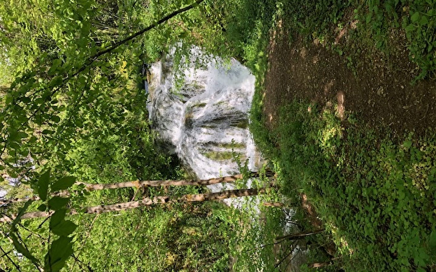 Aire de pique nique de la Cascade du bief de Caille à Ronchaux